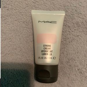 Mac Studio Strobe Cream